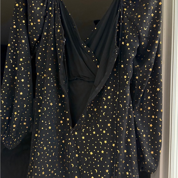 Francesca’s star moon dress - Picture 3 of 3